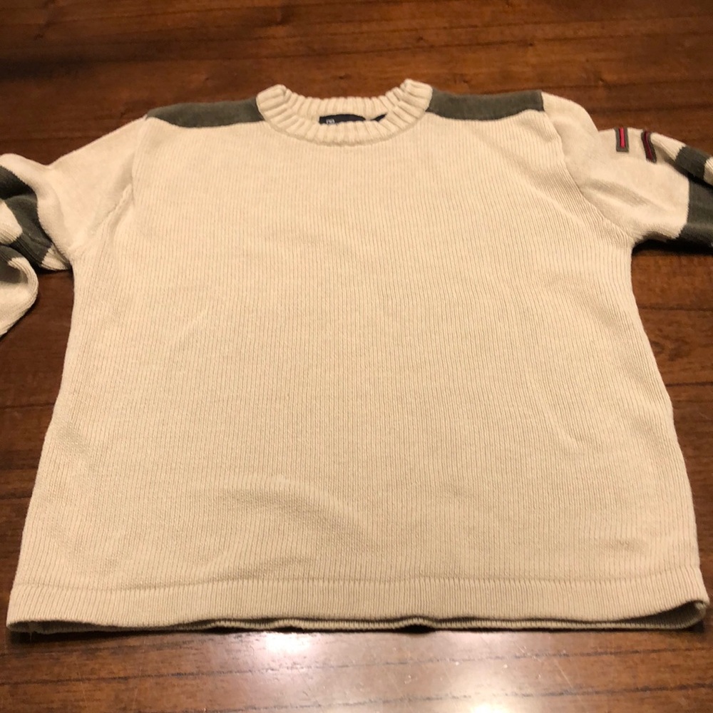 No Boundaries Kid’s Sweater 8/10 - Picture 9 of 16